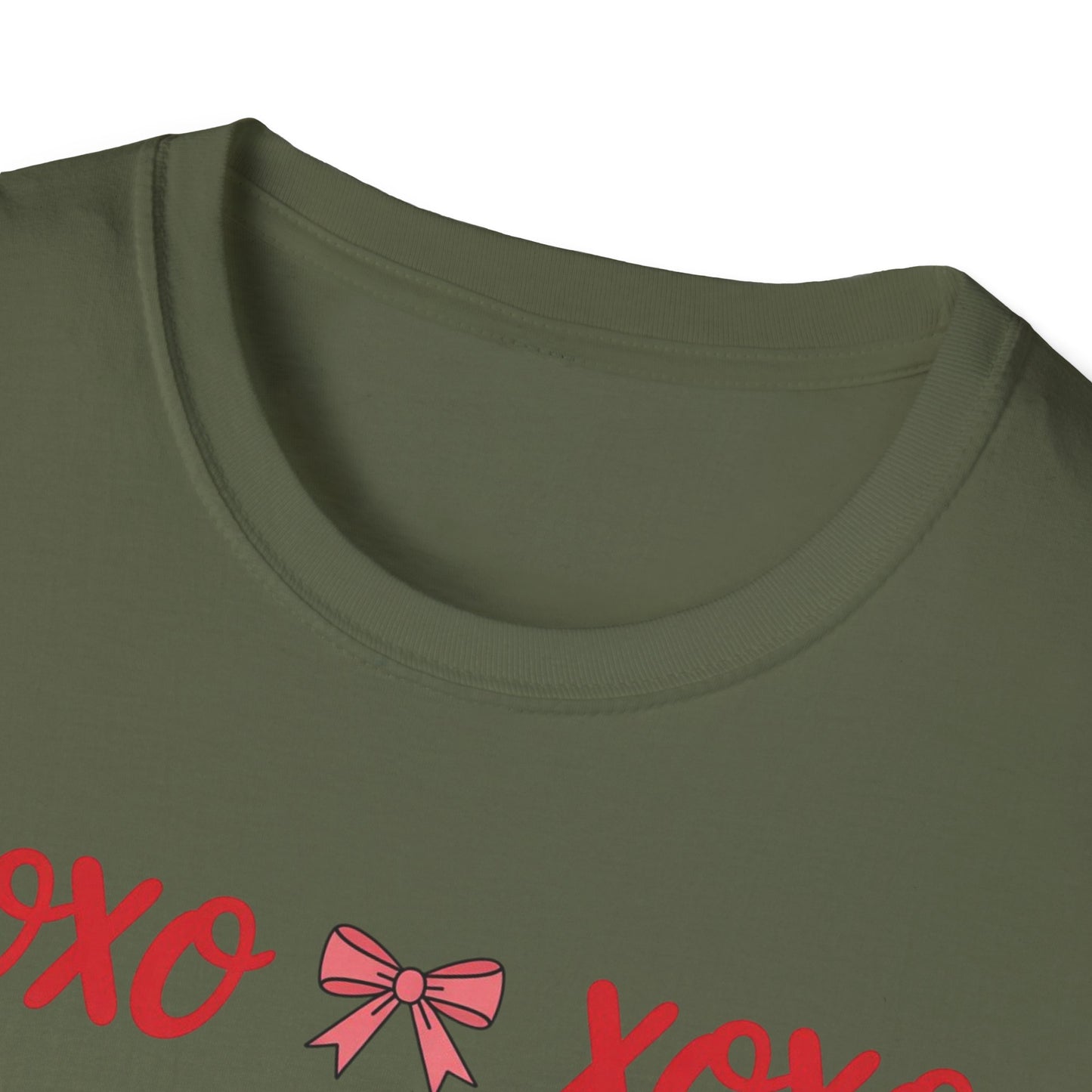 Adorable XOXO Bows & Sparkles T-Shirt | Sweet Hugs & Kisses Valentine's Day Tee for Women | Charming Romantic Gift