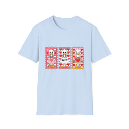 Charming Love Duck & Hearts T-Shirt | Adorable Valentine's Day Tee for Kids & Animal Lovers - Cute & Unique!