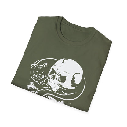 Striking Gothic Cat & Skull T-Shirt | Unique Black & White Abstract Art Tee for Edgy Souls & Dark Nature Lovers