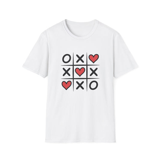 XOXO Hearts Tic-Tac-Toe T-Shirt | Cute Love & Valentine's Day Tee for Couples - Sweet Gift Idea!