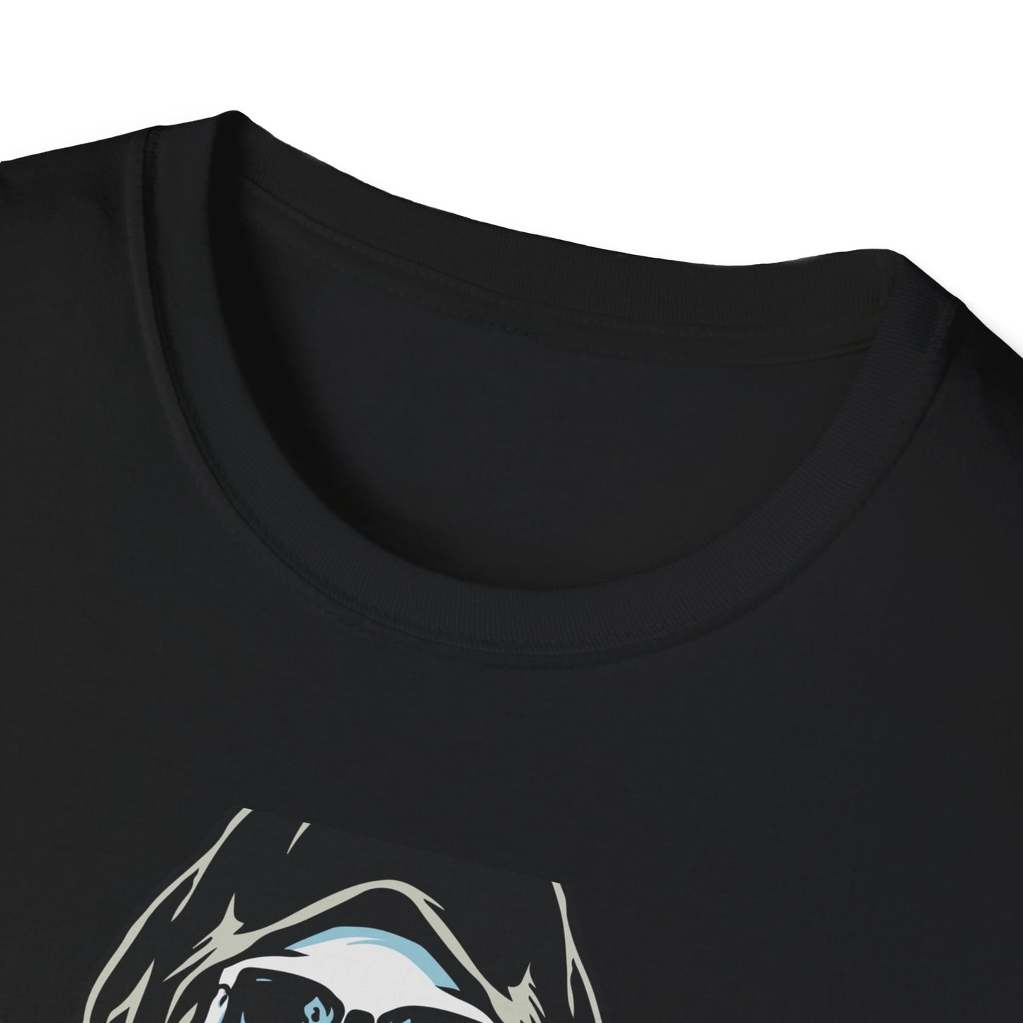 Epic Grim Reaper T-Shirt: Skull & Scythes Design. Bold Gothic Halloween Tee for Men & Women. Unleash Your Inner Darkness!
