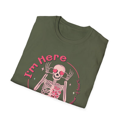 Charming Skeleton Love T-Shirt: "I'm Here To Steal Your Heart" Valentine's Day Graphic Tee – Unique Romantic Gift