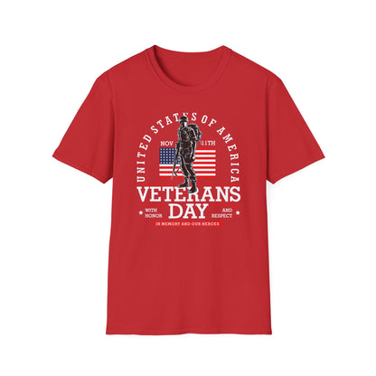 Iconic US Soldier & American Flag T-Shirt | Veterans Day Tribute Tee for Military Heroes & Patriots