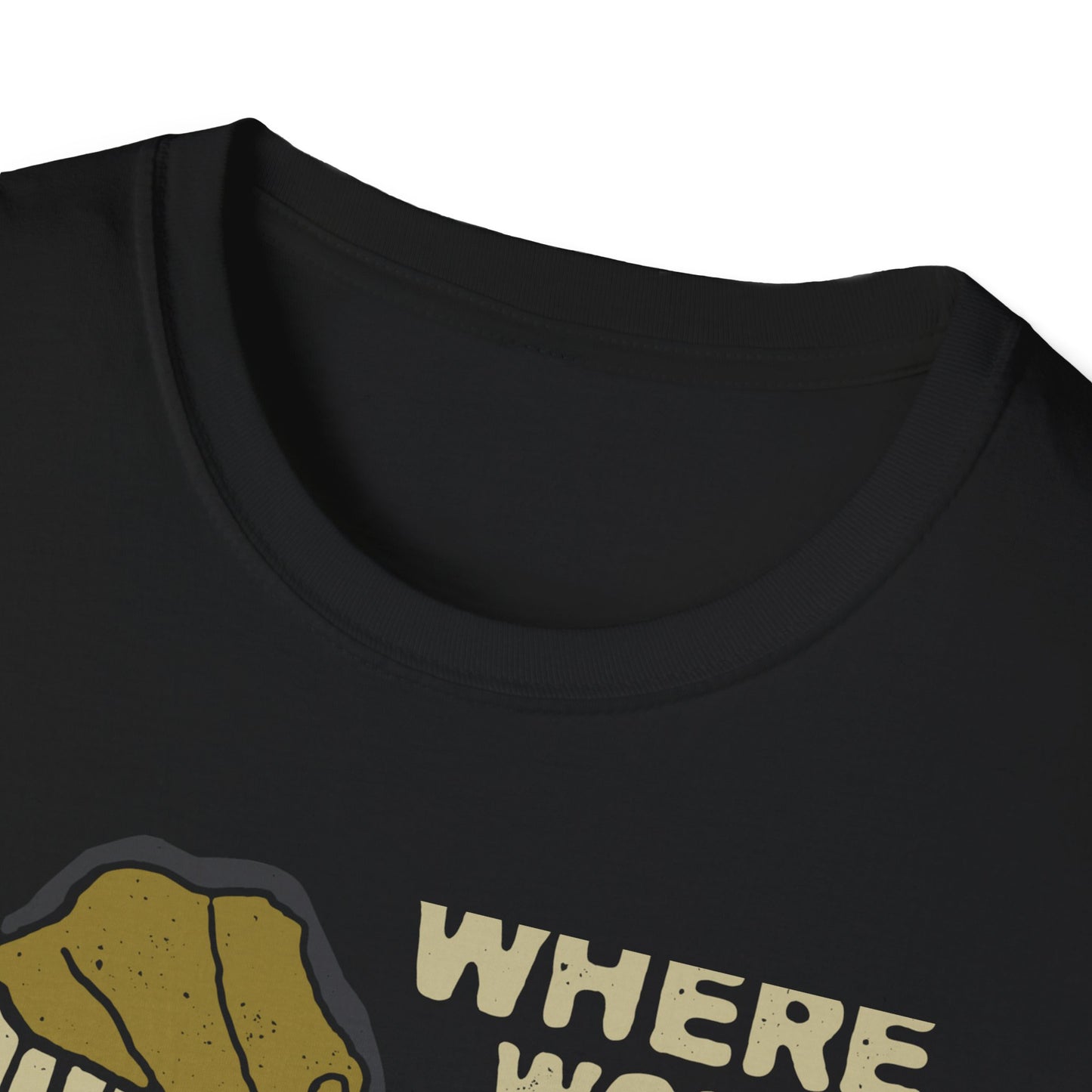 Expressive 'Where Words Fail Music Speaks' T-Shirt - Vintage Gramophone Design for Soulful Music Lovers