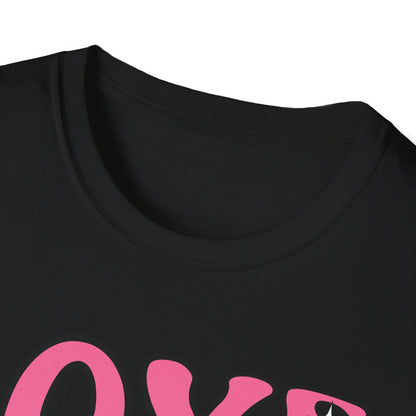 Groovy Pink Love Heart T-Shirt | Retro Y2K Sparkle Tee | Adorable Valentine's Day Gift for Her & Him